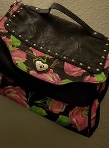 💕 Betsey Johnson Medium Purse/Bag 💕